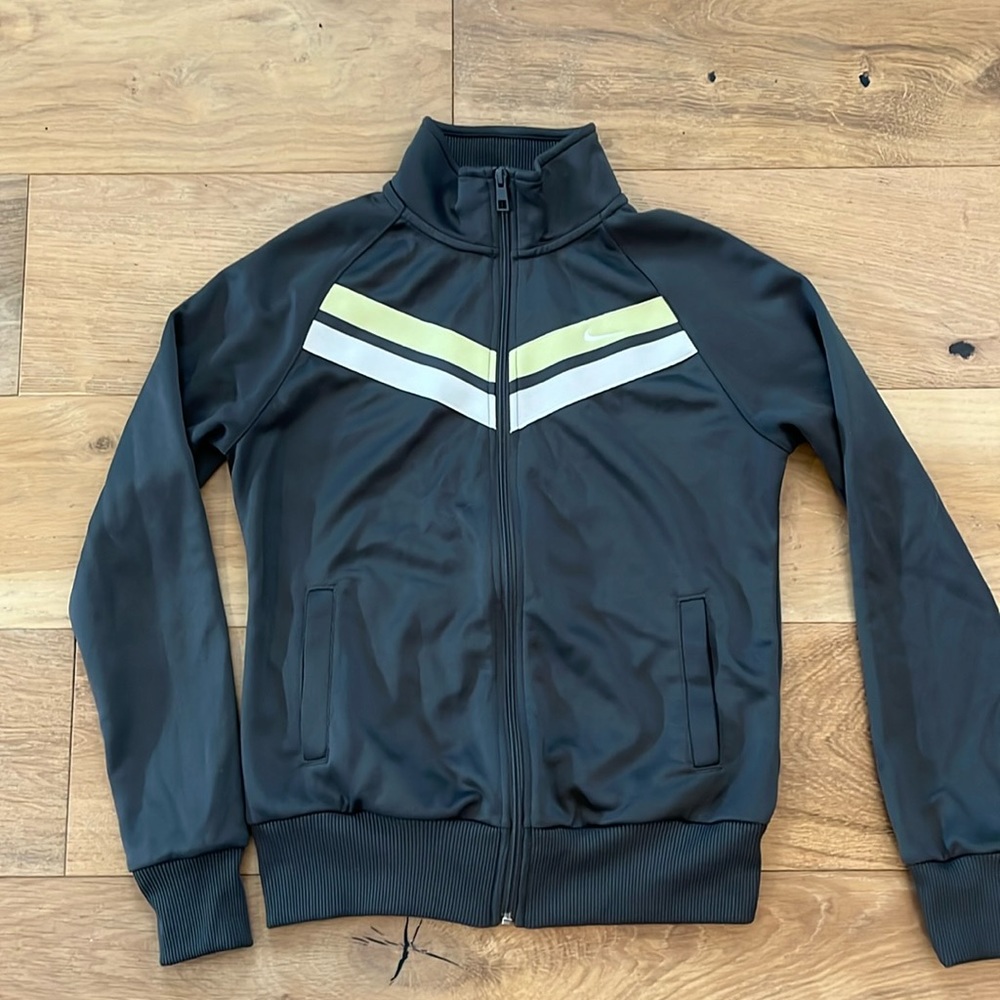 Vintage Nike track jacket size small